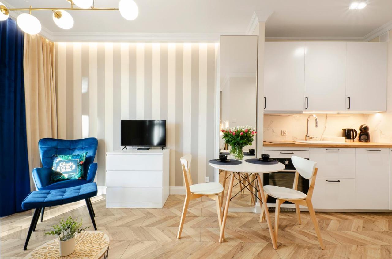 Sky Home- Blue Apartament -Manufaktura, Bezplatny Parking, Klima, Dostep Na Kod Лодзь Экстерьер фото