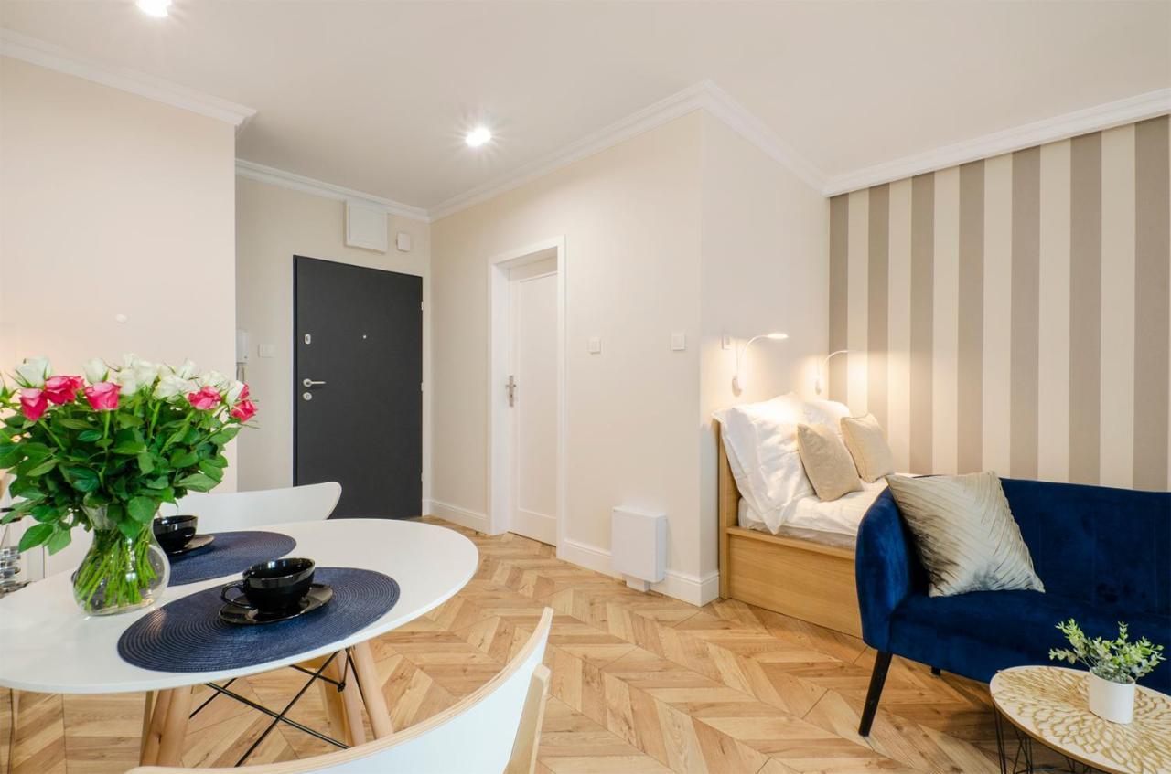 Sky Home- Blue Apartament -Manufaktura, Bezplatny Parking, Klima, Dostep Na Kod Лодзь Экстерьер фото